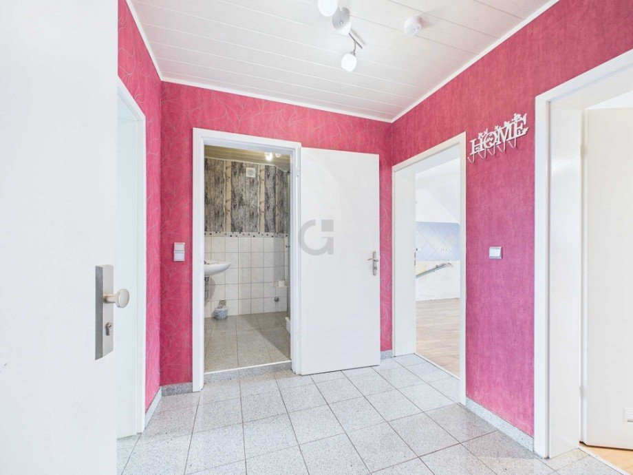 Eingangsdiele Dachgeschosswohnung D�ren