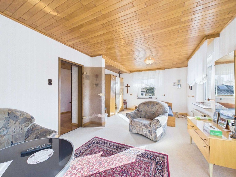 Wohnraum OG Einfamilienhaus H�rtgenwald / Gro�hau