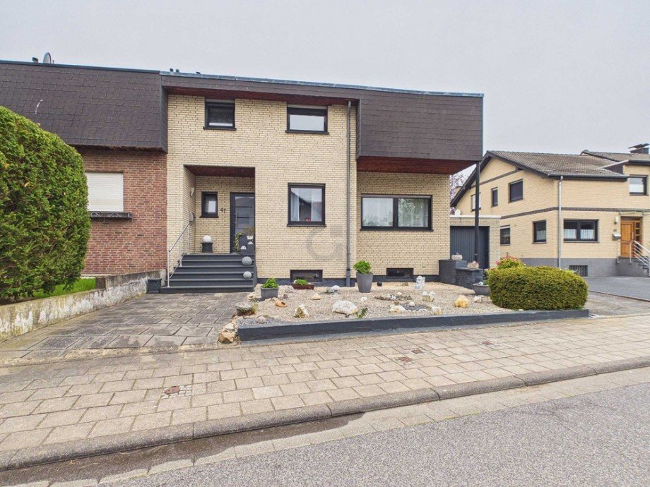Ansicht von Stra�e Einfamilienhaus D�ren / Echtz