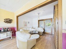 Wohnen Gro�z�giger Bungalow mit vielf�ltigen Nutzungsm�glichkeiten