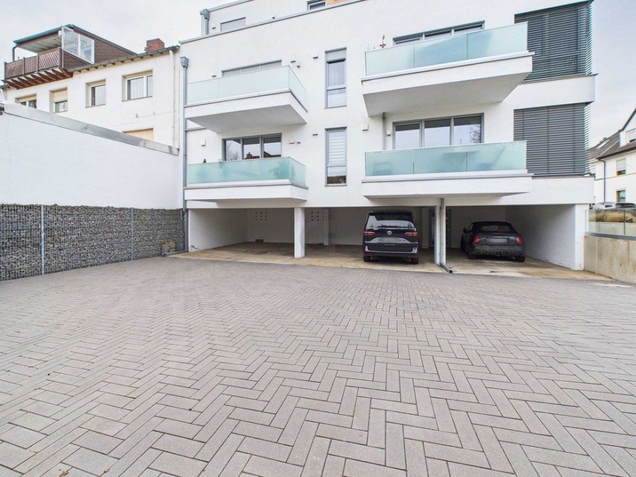 Stellpl�tze Etagenwohnung D�ren / Niederau