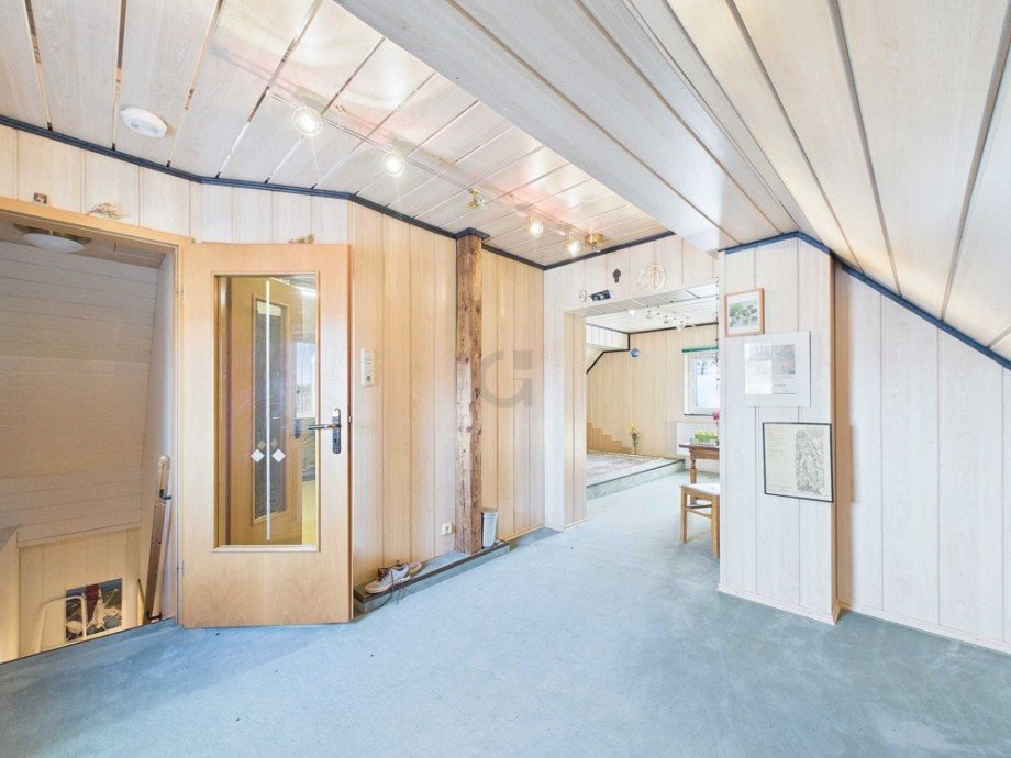 Hobbyraum DG Einfamilienhaus H�rtgenwald / Gro�hau