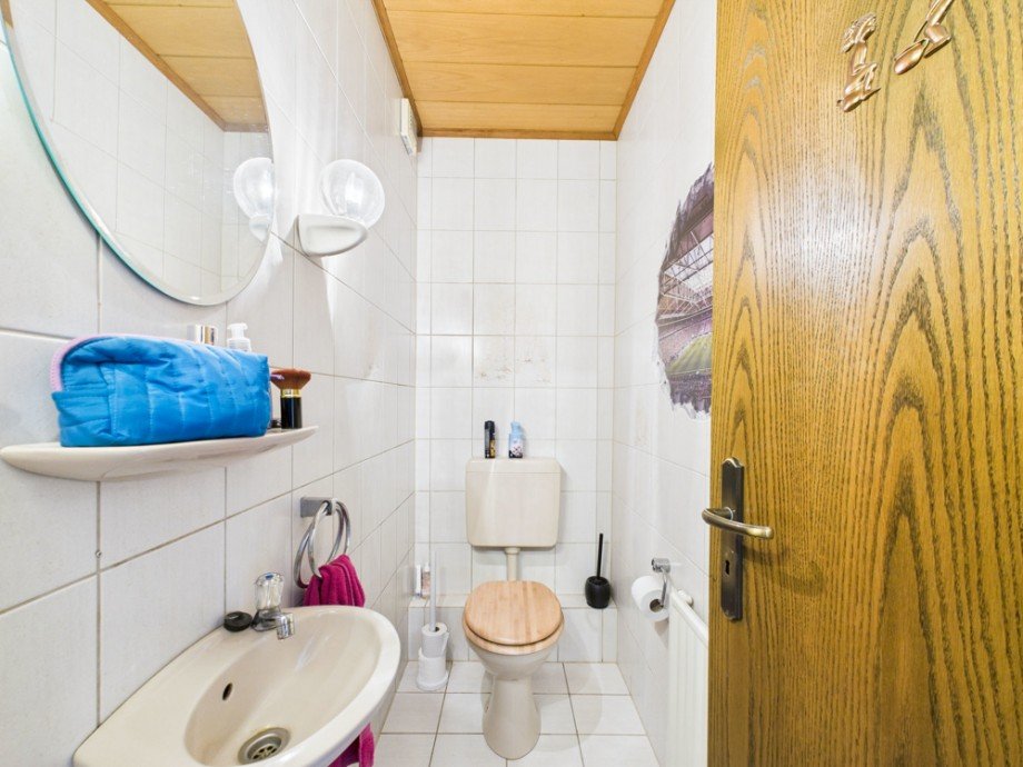 WC Doppelhaush�lfte Nideggen